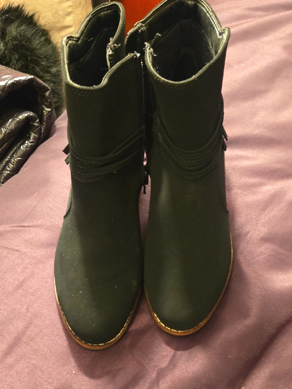 White Mountain Women's Black Ankle Booties with Decorative Strap, Size 10